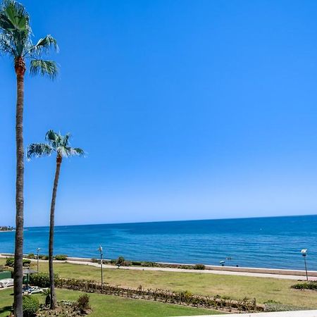 Beach-Line Apartment With 3 Bedrooms In Эстепона Экстерьер фото