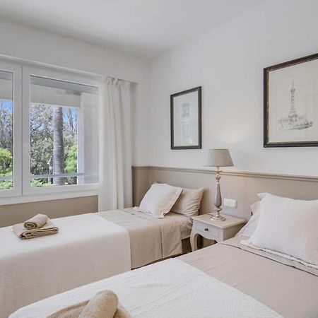Beach-Line Apartment With 3 Bedrooms In Эстепона Экстерьер фото